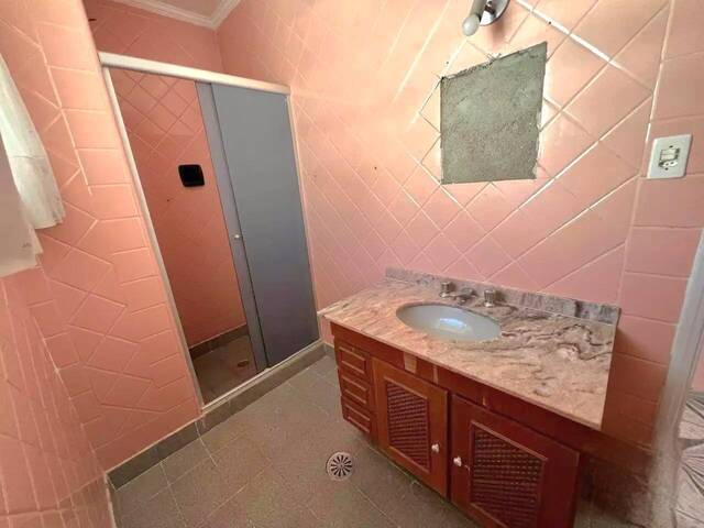 Apartamento para Venda em Santos - 4