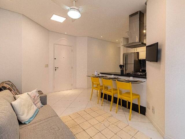 #15587 - Apartamento para Venda em Santos - SP