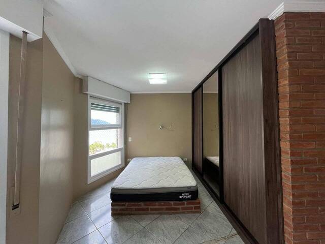 Apartamento para Venda em Santos - 3
