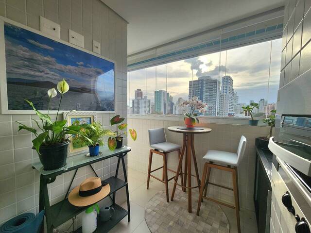 Apartamento para Venda em Santos - 2