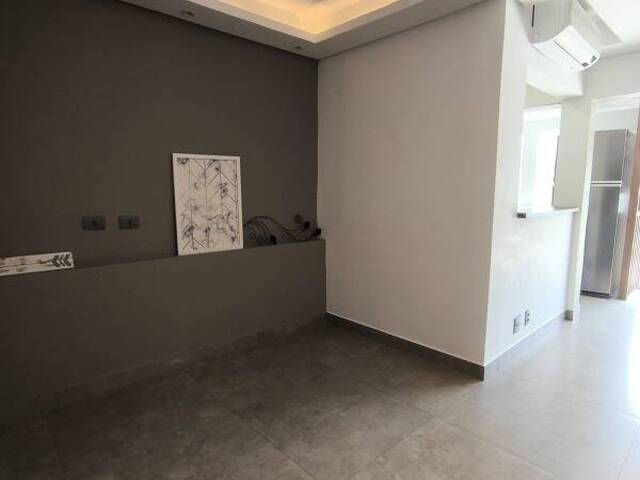 Apartamento para Venda em Santos - 2