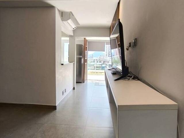 Apartamento para Venda em Santos - 3