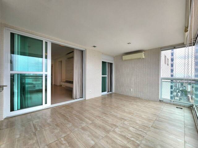 Apartamento para Venda em Santos - 5