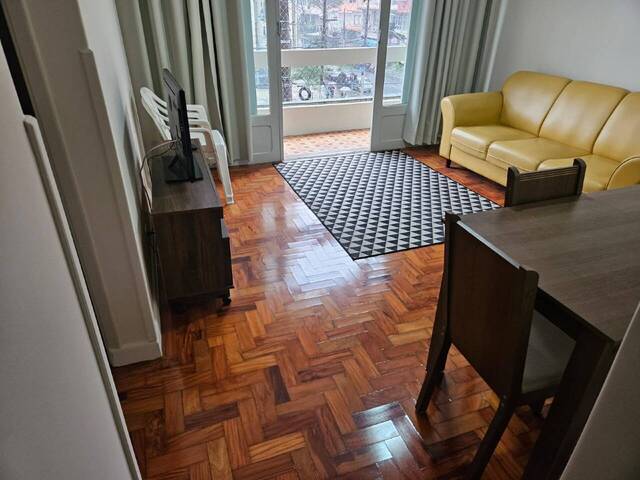 Apartamento para Venda em Santos - 2