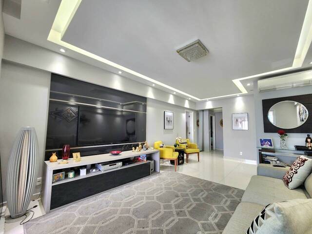 Apartamento para Venda em Santos - 2