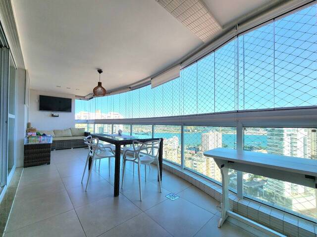 Apartamento para Venda em Santos - 2