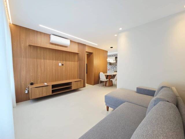 Apartamento para Venda em Santos - 2