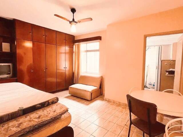 #15734 - Apartamento para Locação em Santos - SP