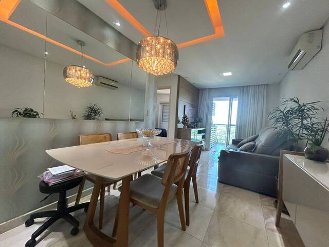 #15757 - Apartamento para Venda em Santos - SP