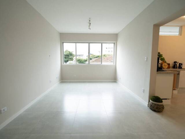 #15761 - Apartamento para Venda em Santos - SP