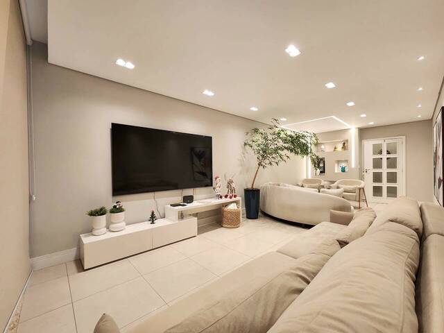 #15767 - Apartamento para Venda em Santos - SP