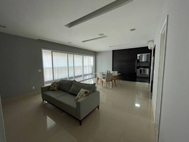 #15774 - Apartamento para Venda em Santos - SP