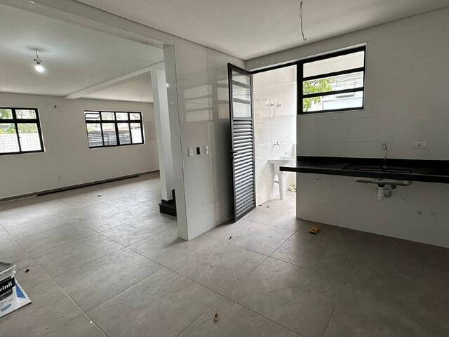 Sobrado para Venda em Santos - 4