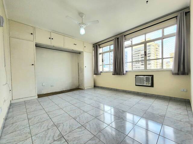 #15783 - Apartamento para Locação em Santos - SP