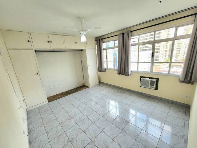 #15783 - Apartamento para Locação em Santos - SP