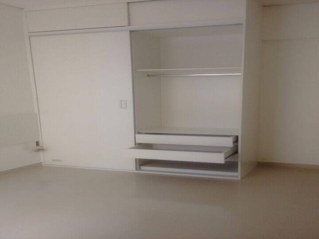 Apto ou Prédio Frente Mar para Locação em Santos - 4