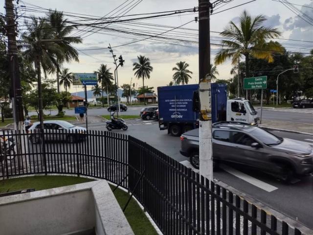 Apto ou Prédio Frente Mar para Venda em São Vicente - 5