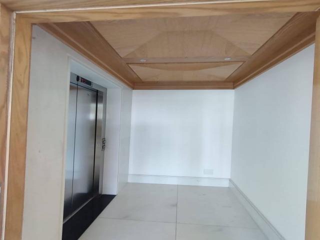 Apartamento para Venda em Santos - 4