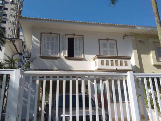 Sobrado para Venda em Santos - 2