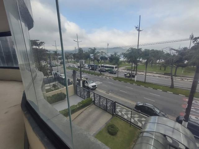 Apto ou Prédio Frente Mar para Venda em Santos - 2