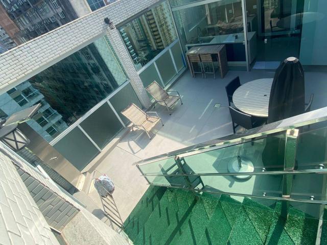 #1933 - Cobertura para Venda em Santos - SP - 2