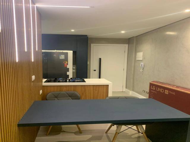 Sala Living para Venda em Santos - 2