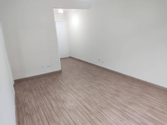 Apartamento para Venda em Santos - 2