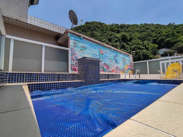 #2070 - Casa para Venda em Santos - SP - 3