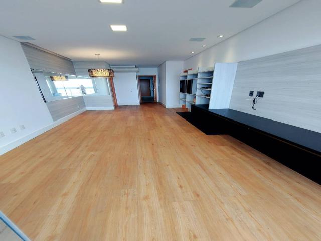 Apartamento para Venda em Santos - 3