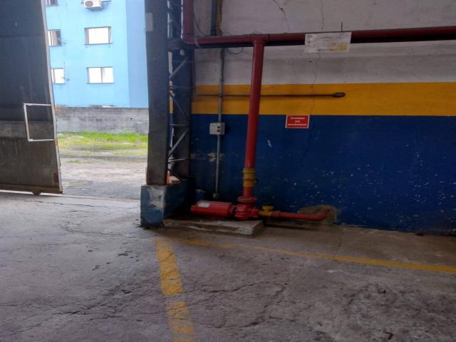 Galpão para Venda em Santos - 4