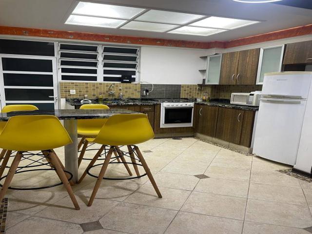 Apto ou Prédio Frente Mar para Venda em Santos - 5