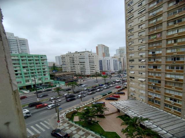 Apto ou Prédio Frente Mar para Venda em Santos - 4