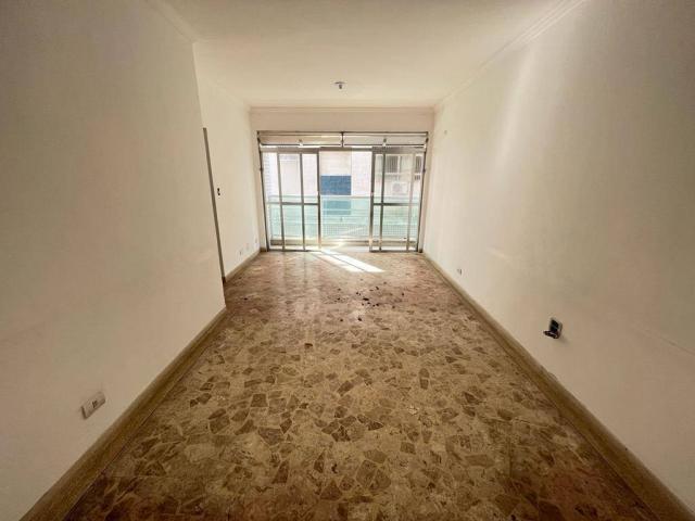 Apartamento para Venda em Santos - 3