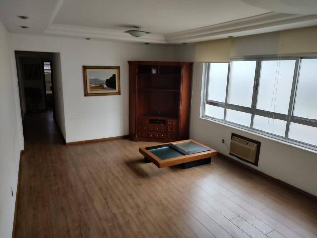 Apartamento para Venda em Santos - 2