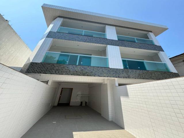 Sobreposta Térrea para Venda em Santos - 2