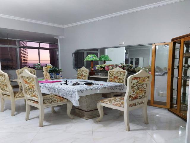 Apartamento para Venda em Santos - 4