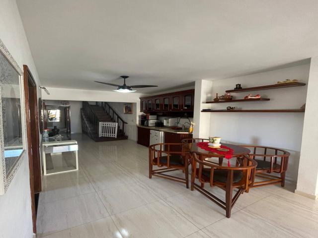 #2894 - Cobertura para Locação em Santos - SP - 2