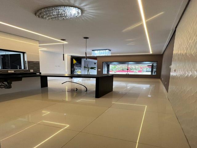 Casa Térrea para Venda em Praia Grande - 4