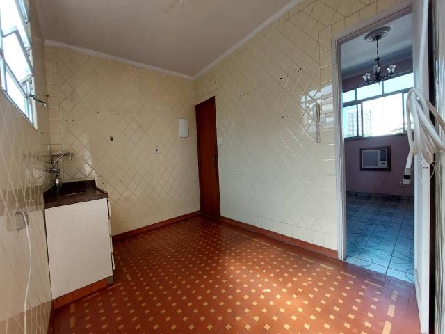 Apartamento para Venda em Santos - 4