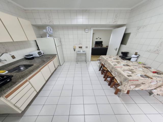 Apartamento para Venda em Santos - 5