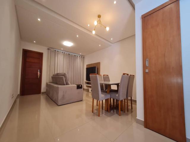 Sobreposta Térrea para Venda em Santos - 2