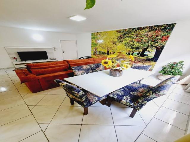 Apto ou Prédio Frente Mar para Venda em Santos - 2