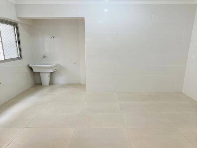 Apartamento para Venda em Santos - 5