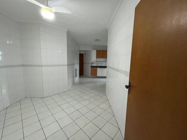 Apartamento para Venda em Santos - 4