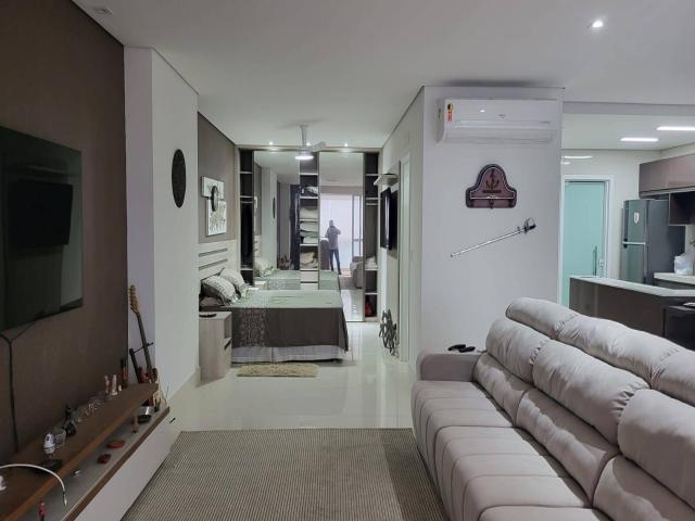 #3211 - Apartamento para Locação em Santos - SP - 2