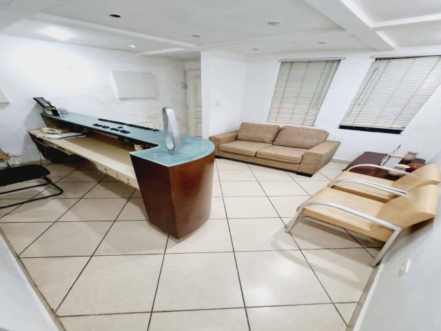 Conjunto Comercial para Venda em Santos - 2