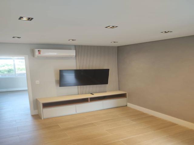 #3287 - Apto ou Prédio Frente Mar para Venda em Santos - SP - 2