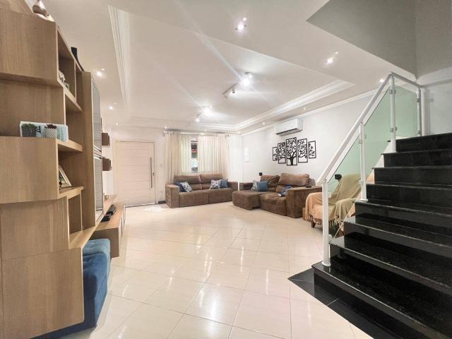 #3302 - Sobrado para Venda em Praia Grande - SP - 2