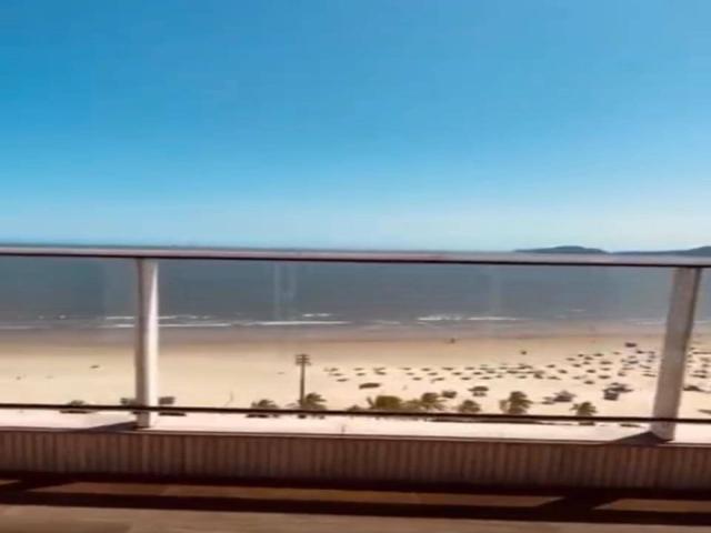 Apartamento para Venda em Santos - 4