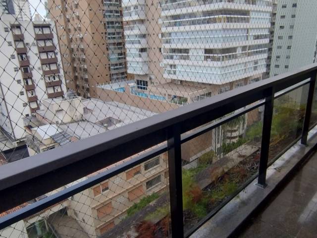 Sacada frente a rua l